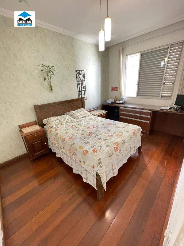 Apartamento à venda com 4 quartos, 170m² - Foto 10