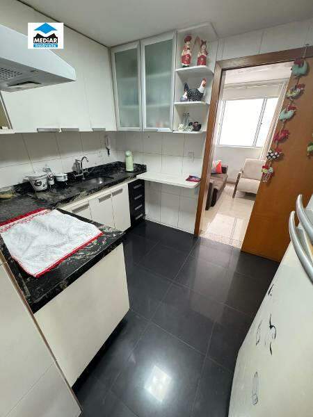 Apartamento à venda com 3 quartos, 107m² - Foto 23