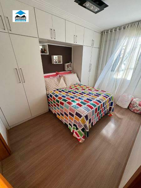 Apartamento à venda com 3 quartos, 107m² - Foto 17