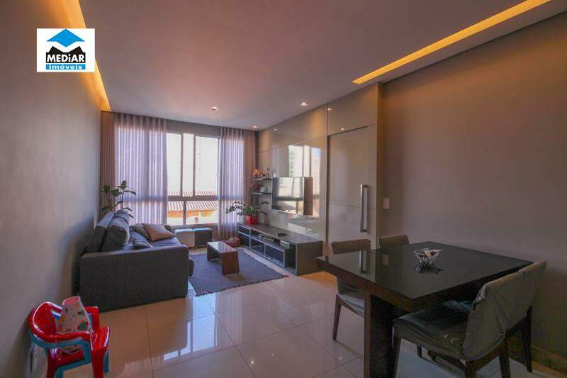 Apartamento à venda com 3 quartos, 140m² - Foto 5