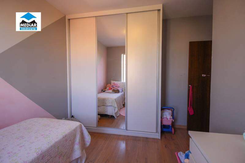 Apartamento à venda com 3 quartos, 140m² - Foto 13