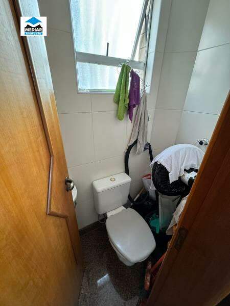 Apartamento à venda com 4 quartos, 140m² - Foto 21