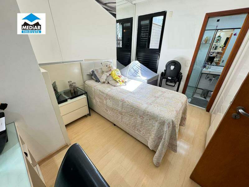 Apartamento à venda com 4 quartos, 169m² - Foto 13