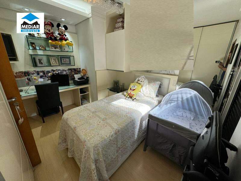 Apartamento à venda com 4 quartos, 169m² - Foto 14