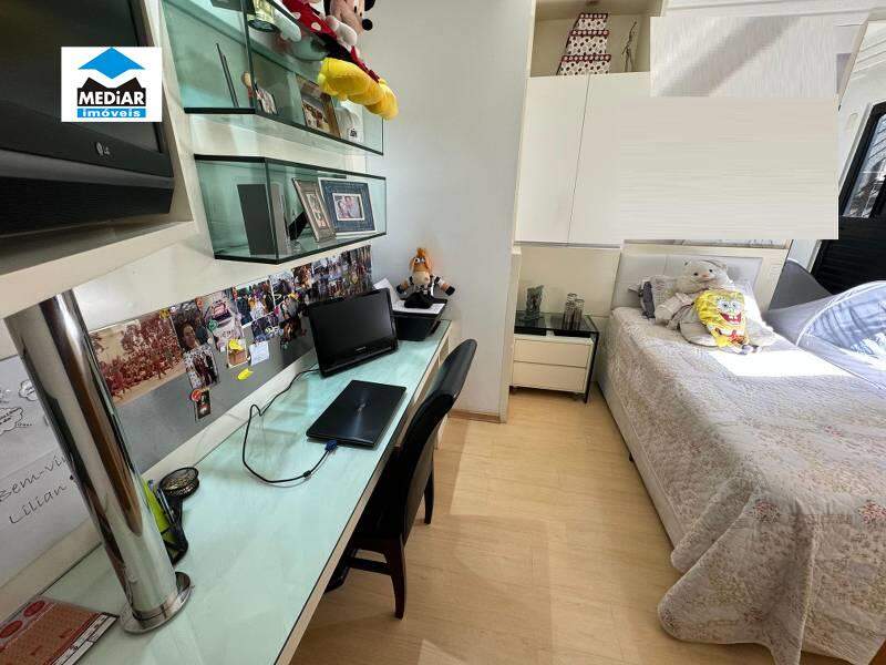 Apartamento à venda com 4 quartos, 169m² - Foto 16