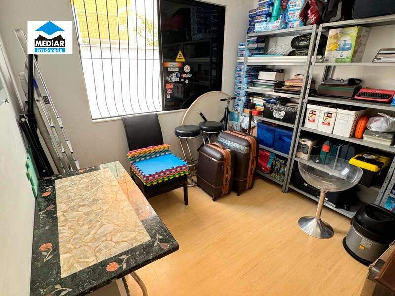 Apartamento à venda com 4 quartos, 169m² - Foto 18