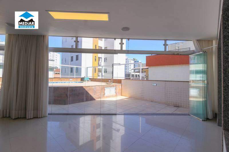 Cobertura à venda com 5 quartos, 270m² - Foto 3