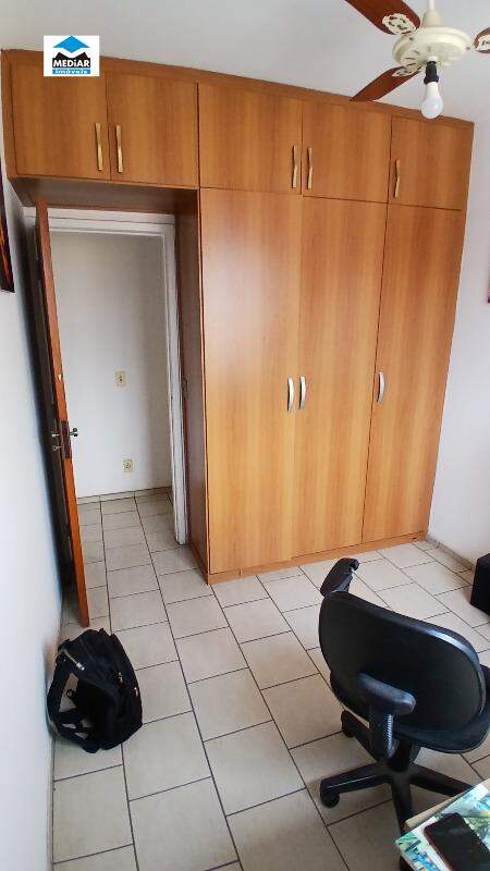 Apartamento à venda com 3 quartos, 93m² - Foto 15