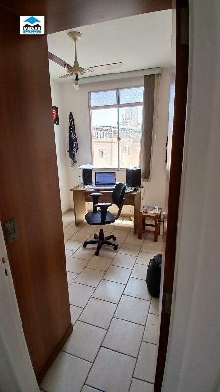 Apartamento à venda com 3 quartos, 93m² - Foto 14