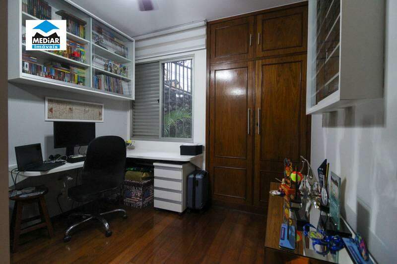 Apartamento à venda com 4 quartos, 139m² - Foto 21