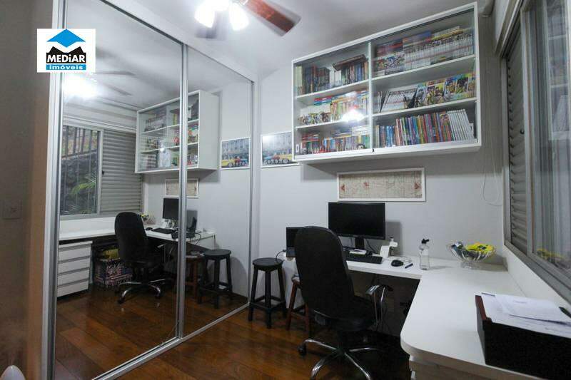 Apartamento à venda com 4 quartos, 139m² - Foto 20