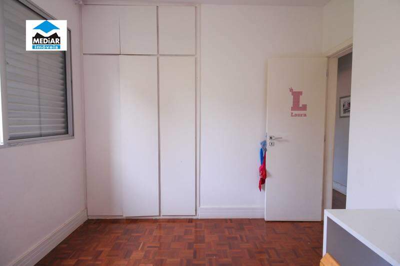 Apartamento à venda com 3 quartos, 86m² - Foto 12