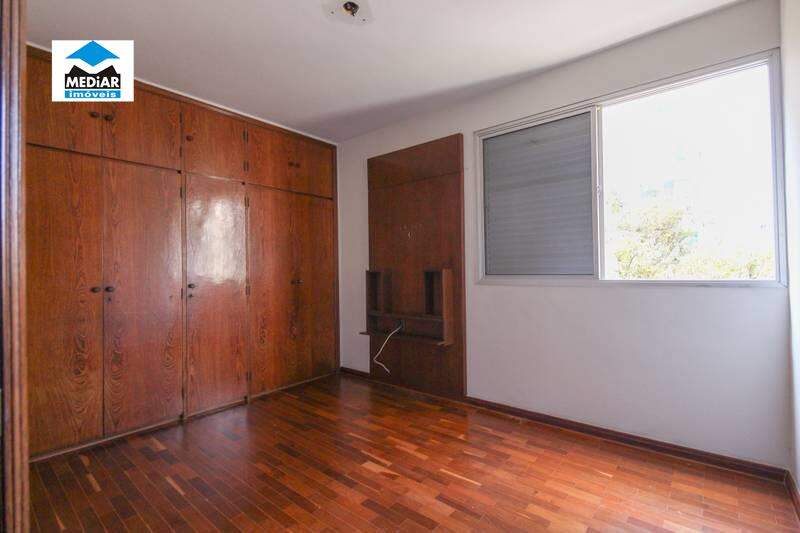 Apartamento à venda com 3 quartos, 150m² - Foto 14