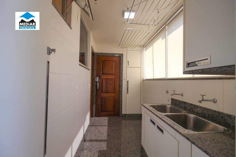 Apartamento à venda com 3 quartos, 150m² - Foto 21