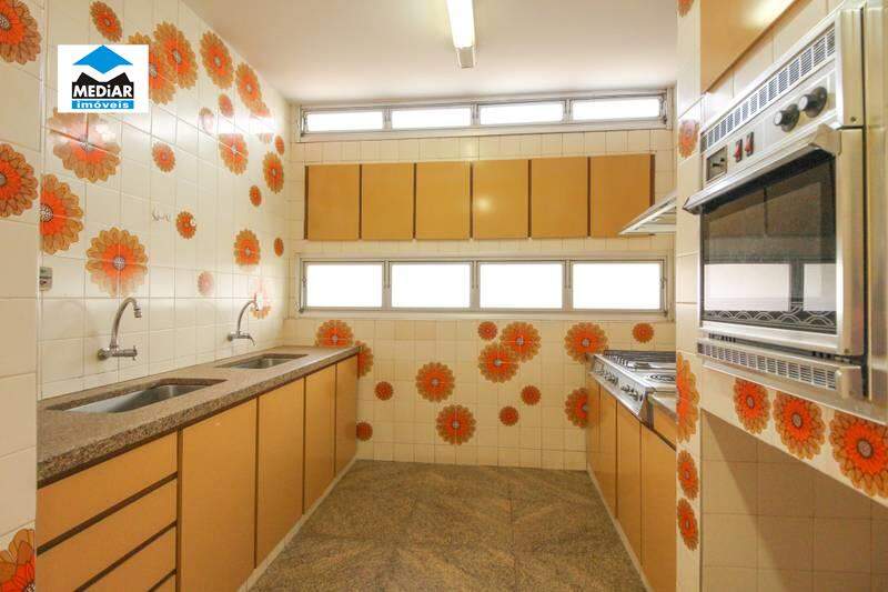 Apartamento à venda com 4 quartos, 180m² - Foto 22