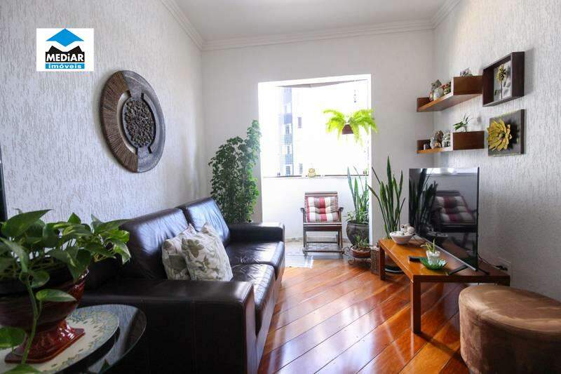 Apartamento à venda com 3 quartos, 78m² - Foto 1