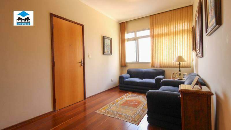 Apartamento à venda com 3 quartos, 82m² - Foto 4