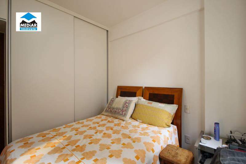 Apartamento à venda com 4 quartos, 130m² - Foto 18