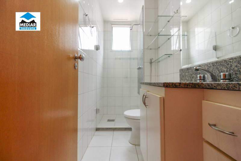 Apartamento à venda com 3 quartos, 60m² - Foto 14