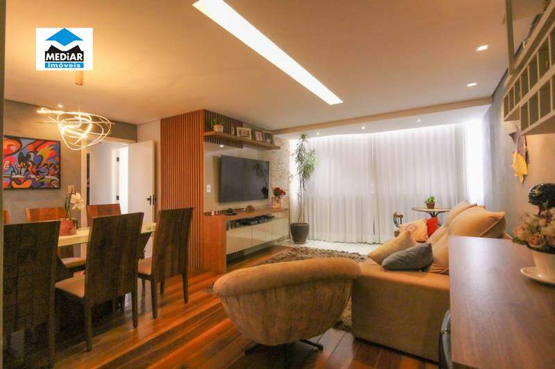 Apartamento à venda com 3 quartos, 100m² - Foto 3