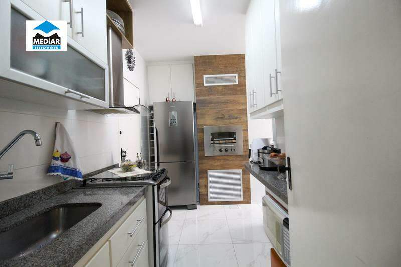 Apartamento à venda com 3 quartos, 100m² - Foto 15