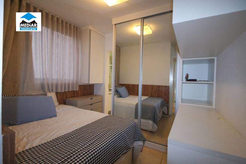 Apartamento à venda com 2 quartos, 58m² - Foto 11