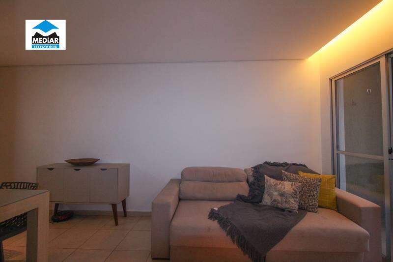 Apartamento à venda com 2 quartos, 58m² - Foto 5