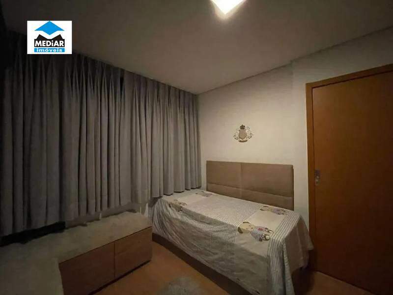 Apartamento à venda com 4 quartos, 126m² - Foto 17