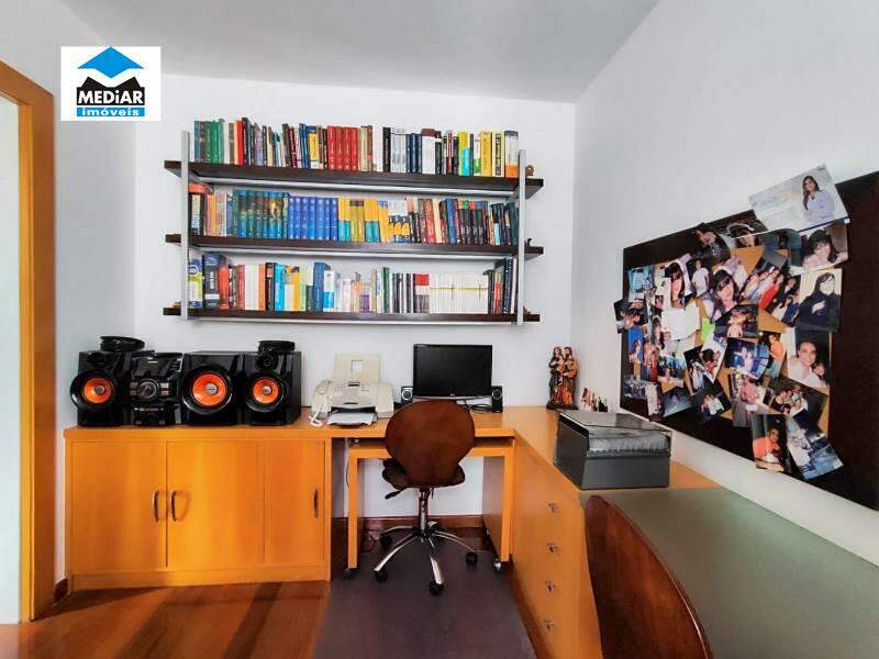 Apartamento à venda com 3 quartos, 84m² - Foto 10