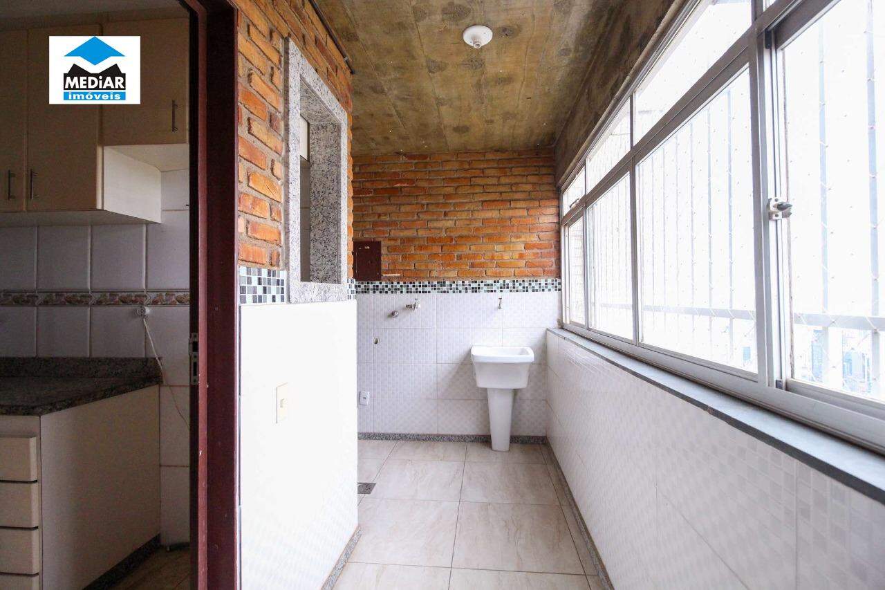 Apartamento à venda com 4 quartos, 200m² - Foto 24