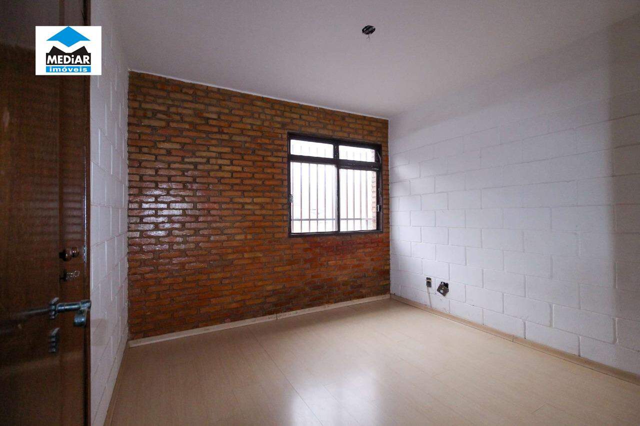 Apartamento à venda com 4 quartos, 200m² - Foto 4