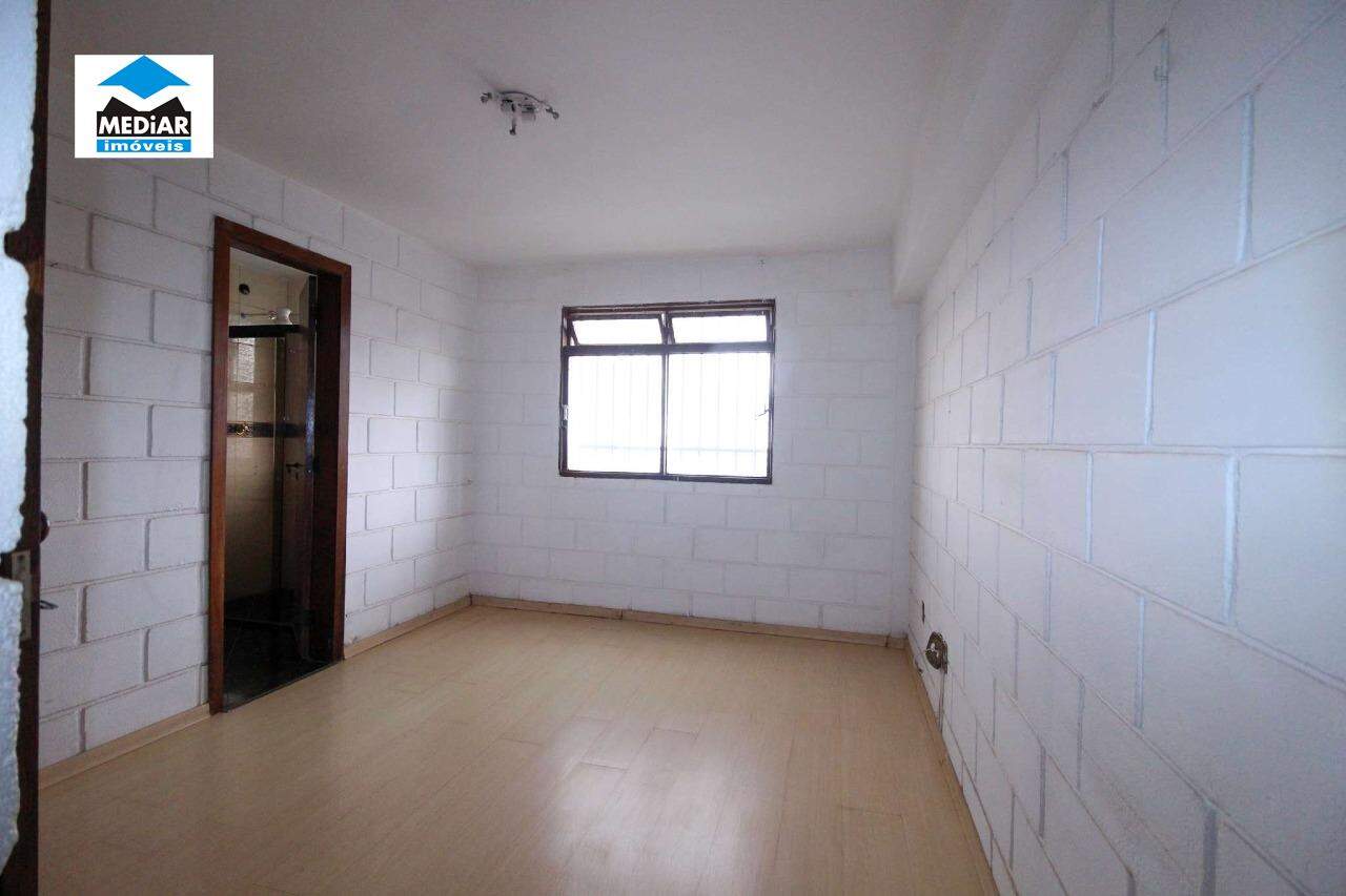 Apartamento à venda com 4 quartos, 200m² - Foto 14