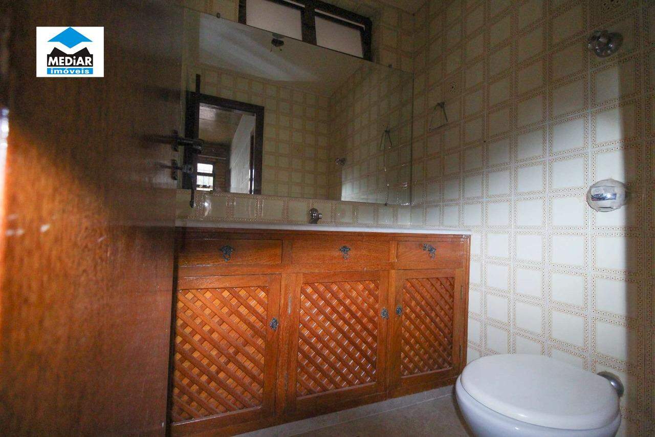 Apartamento à venda com 4 quartos, 200m² - Foto 23