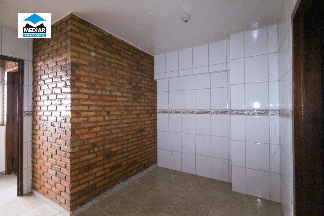 Apartamento à venda com 4 quartos, 200m² - Foto 19