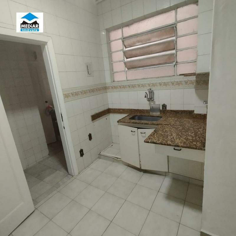 Apartamento à venda com 3 quartos, 108m² - Foto 13