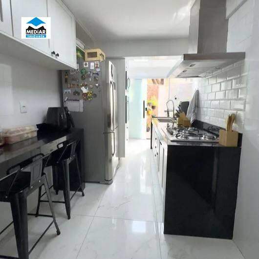 Apartamento à venda com 3 quartos, 115m² - Foto 9