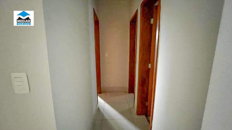 Apartamento à venda com 2 quartos, 70m² - Foto 12