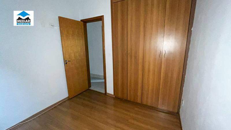 Apartamento à venda com 2 quartos, 70m² - Foto 16