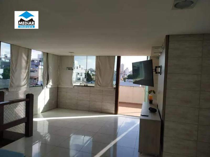 Cobertura à venda com 3 quartos, 180m² - Foto 11