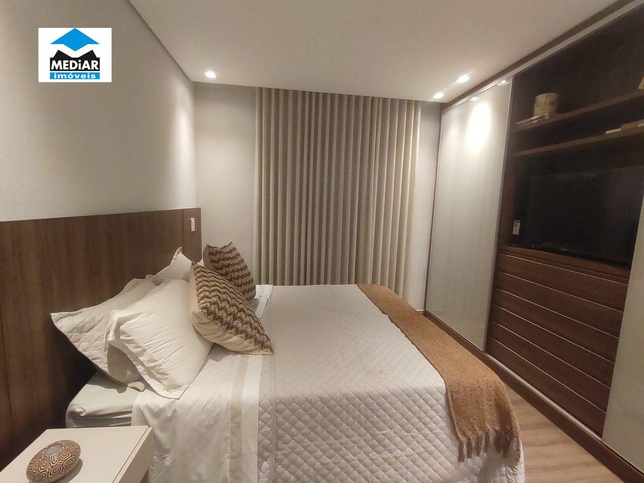 Apartamento à venda com 3 quartos, 78m² - Foto 3