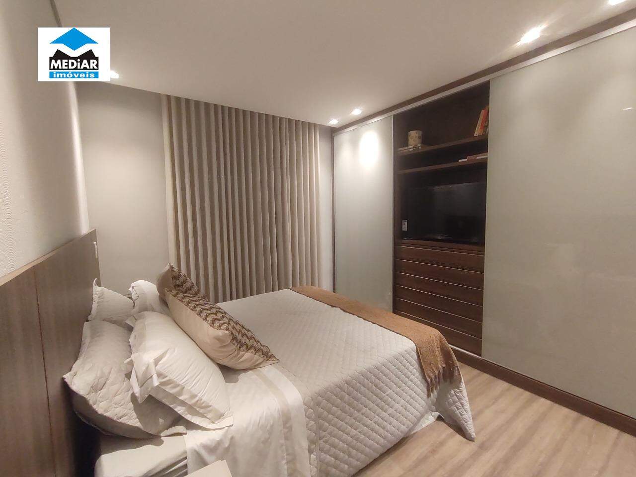 Apartamento à venda com 3 quartos, 78m² - Foto 4