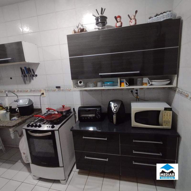 Apartamento à venda com 2 quartos, 65m² - Foto 8