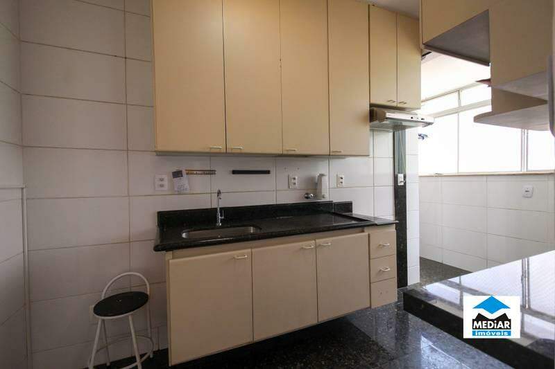 Apartamento à venda com 3 quartos, 119m² - Foto 6