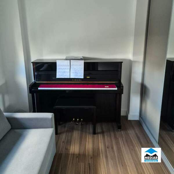 Apartamento à venda com 2 quartos, 58m² - Foto 6