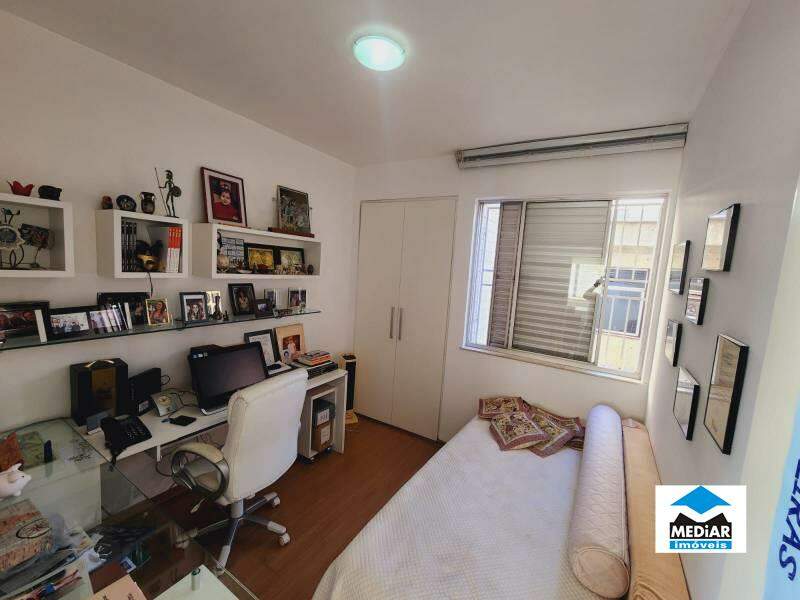 Apartamento à venda com 4 quartos, 227m² - Foto 22