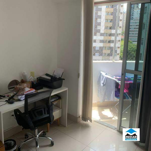 Apartamento à venda com 3 quartos, 87m² - Foto 12