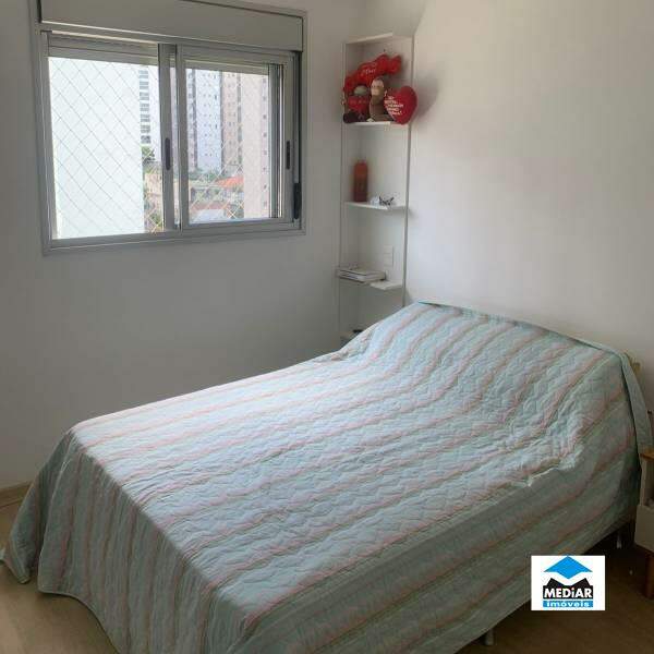 Apartamento à venda com 3 quartos, 87m² - Foto 8