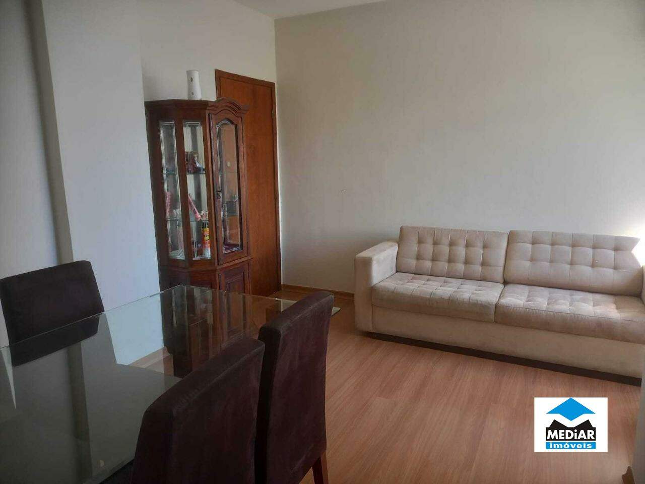 Apartamento à venda com 2 quartos, 67m² - Foto 1