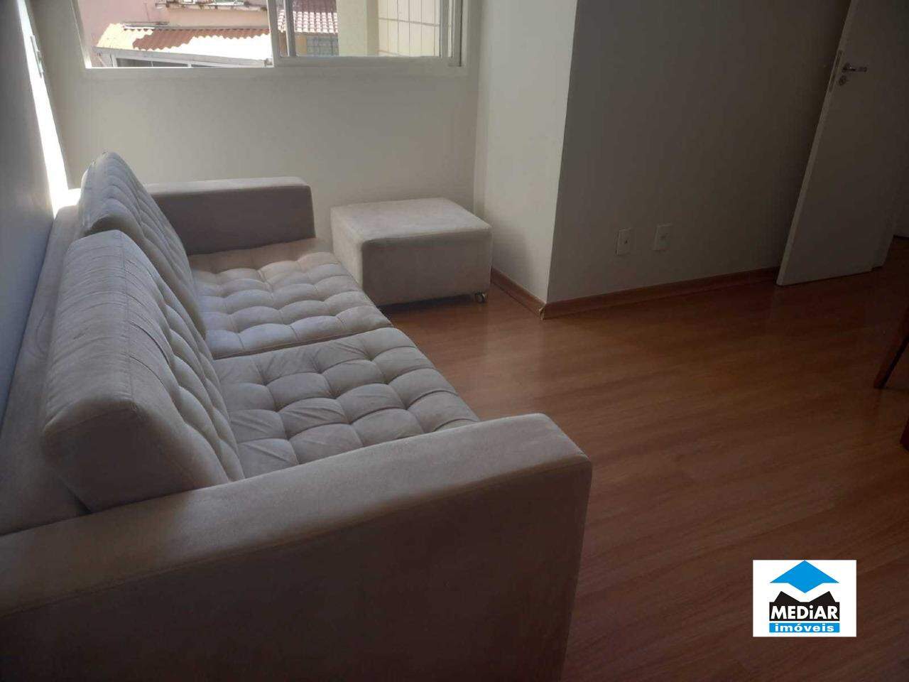 Apartamento à venda com 2 quartos, 67m² - Foto 4