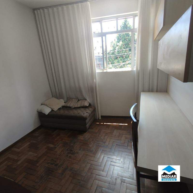 Apartamento à venda com 3 quartos, 95m² - Foto 11